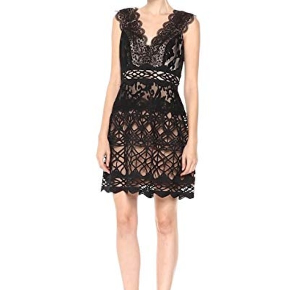 Monique Lhuillier Dresses & Skirts - Monique Lhuillier Cocktail Dress with Lace Trim- 4